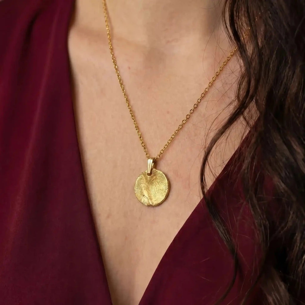 Round Imprint Necklace - Union